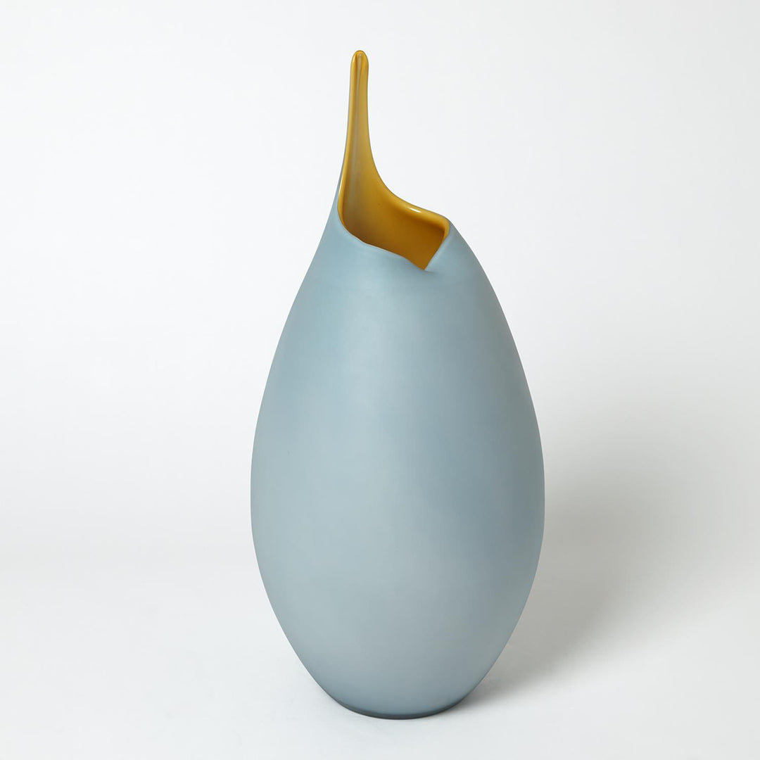 Organic Vase Fraser LG by District Home