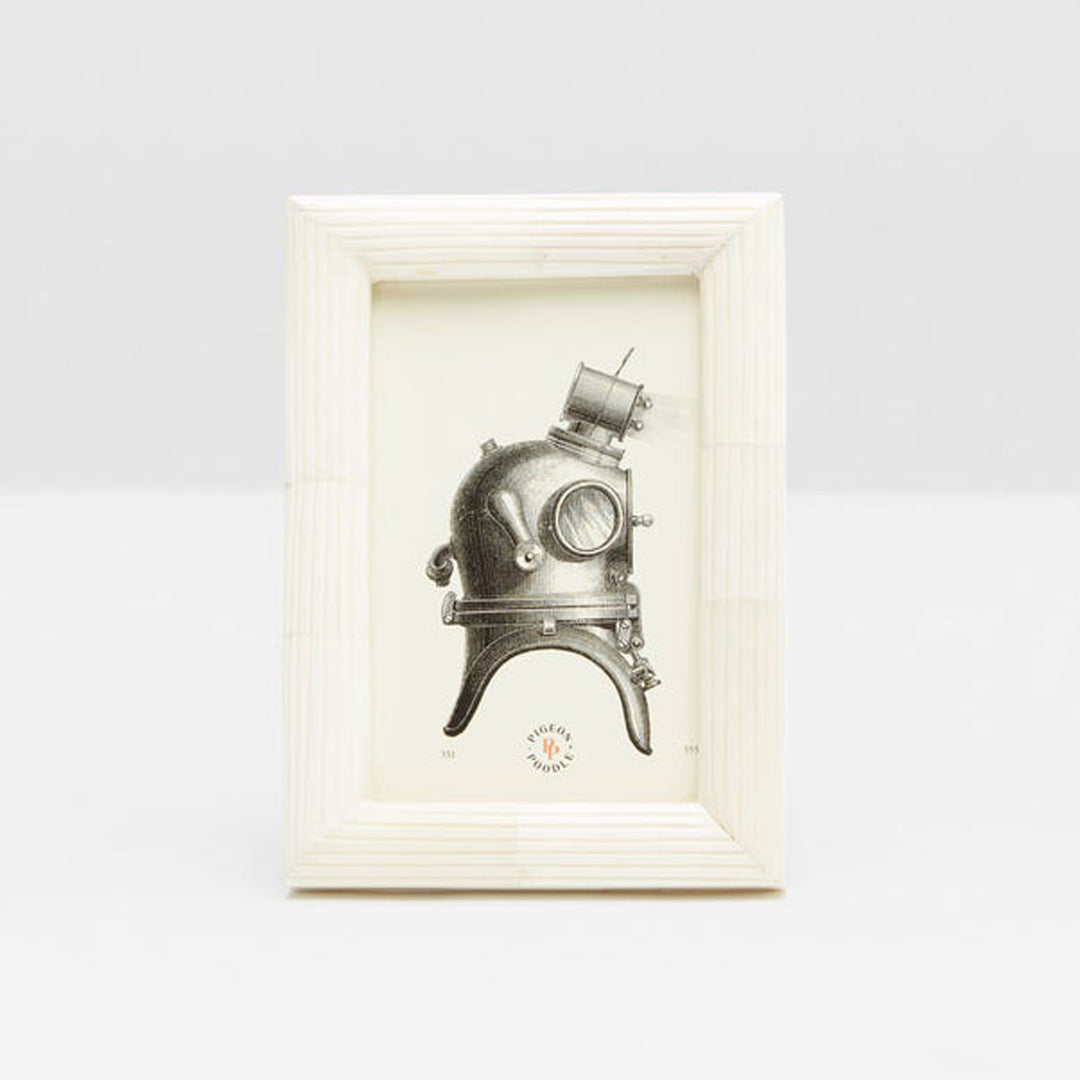 Photo Frame Maeve by District Home