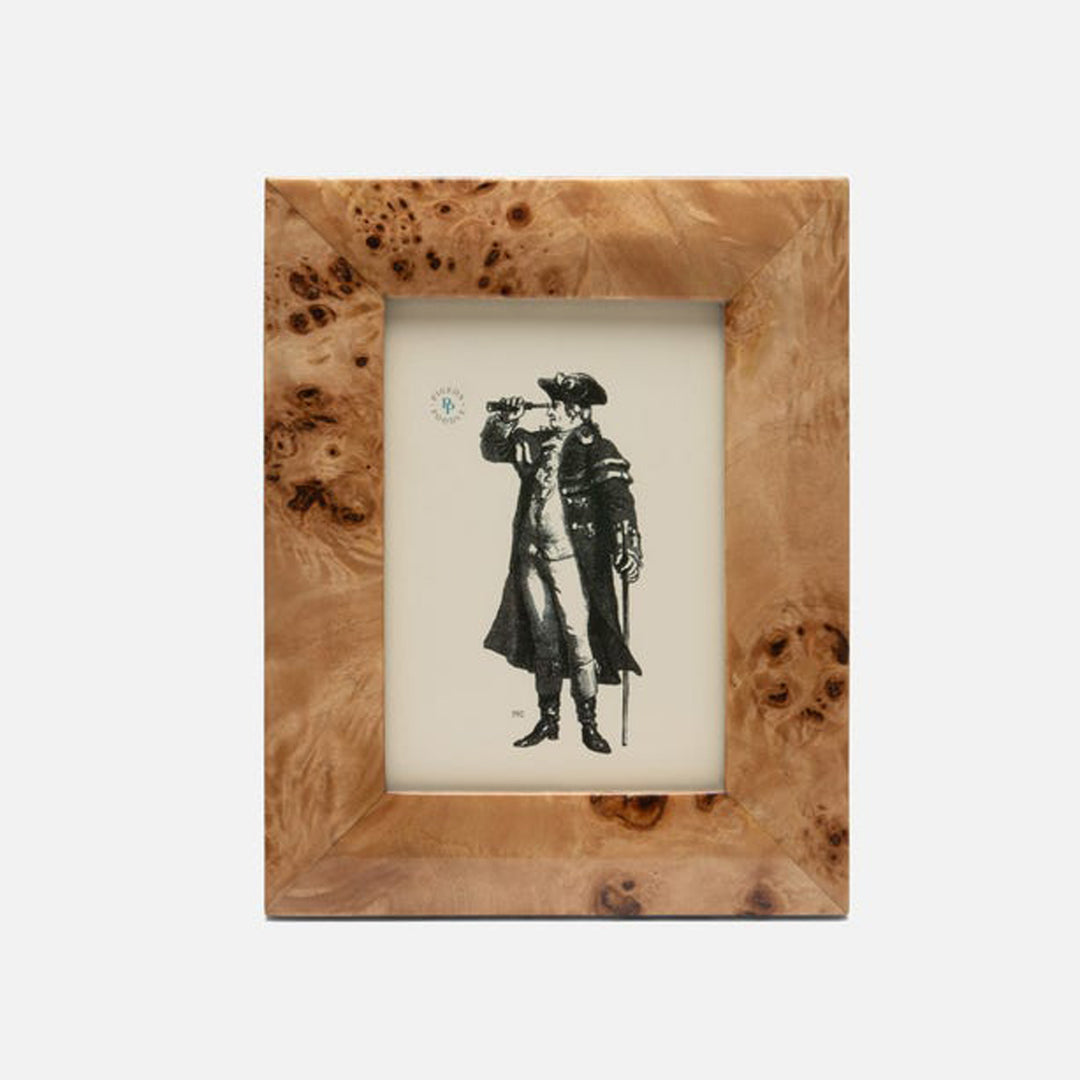 Crafted with a stunning burl maple veneer, the DH NARVIK 5 District Home