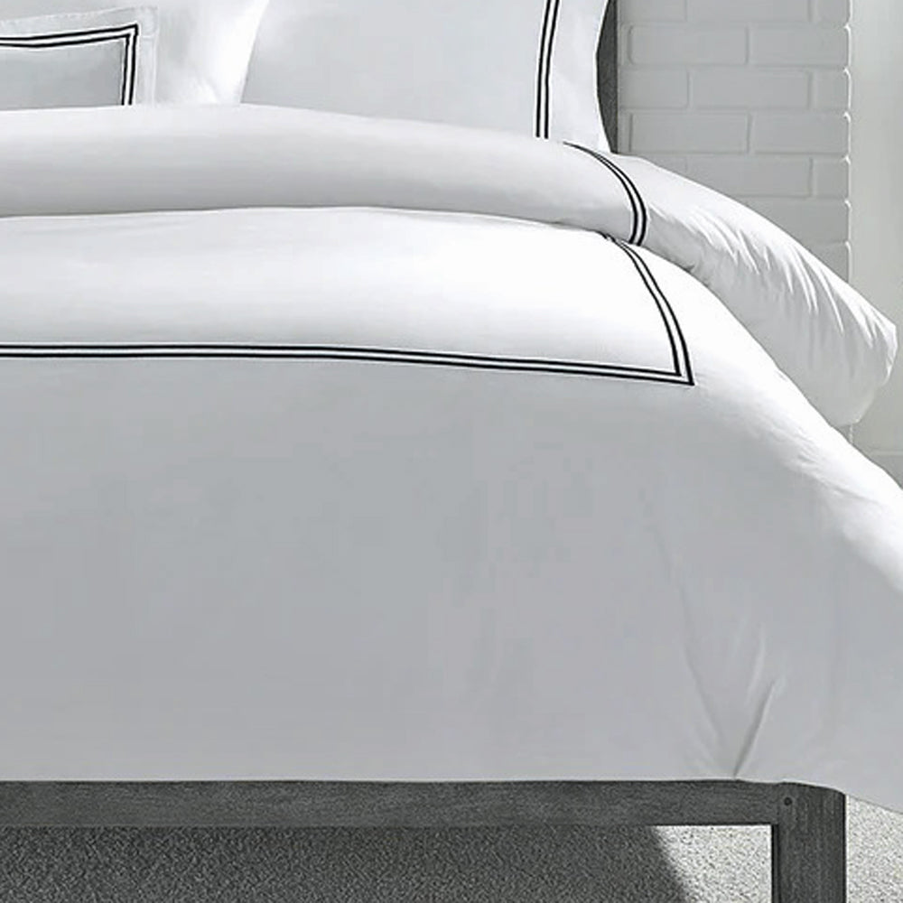 Queen Duvet Cover Hotel QDC by District Home